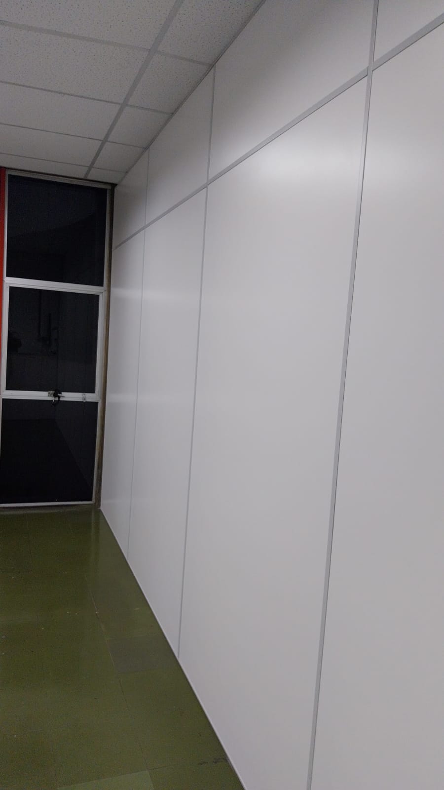 Imagem de Combinacao Divisoria Forro Clicado